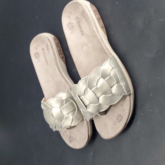 Therafit Delilah Leather Slide Slip-on Thong Sandal Like New 8.5-9 - Picture 3 of 8